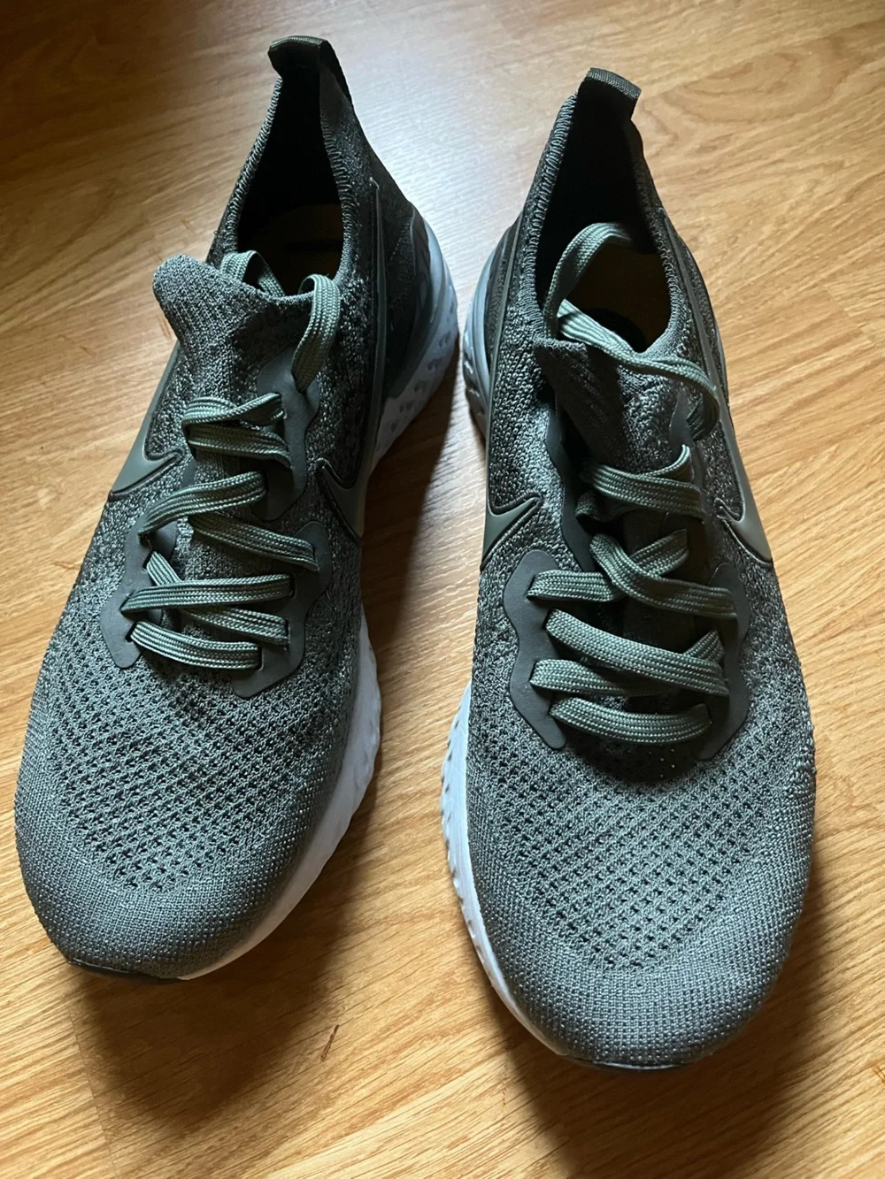 8.5 - Men’s Nike Epic React Flyknit 2